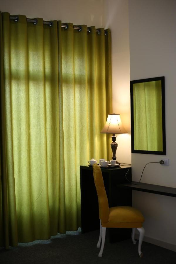 City Citadel Hotel,Amman Extérieur photo